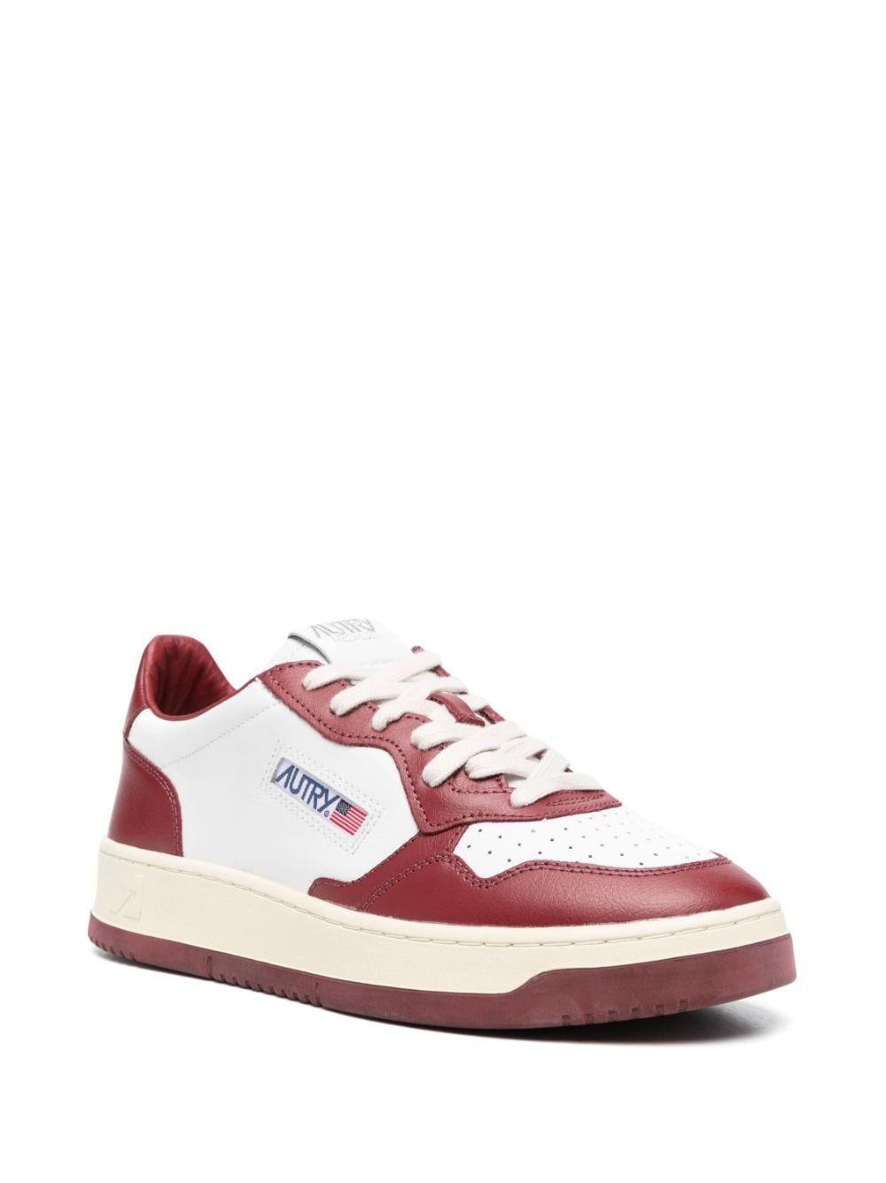 Medalist low leather sneakers