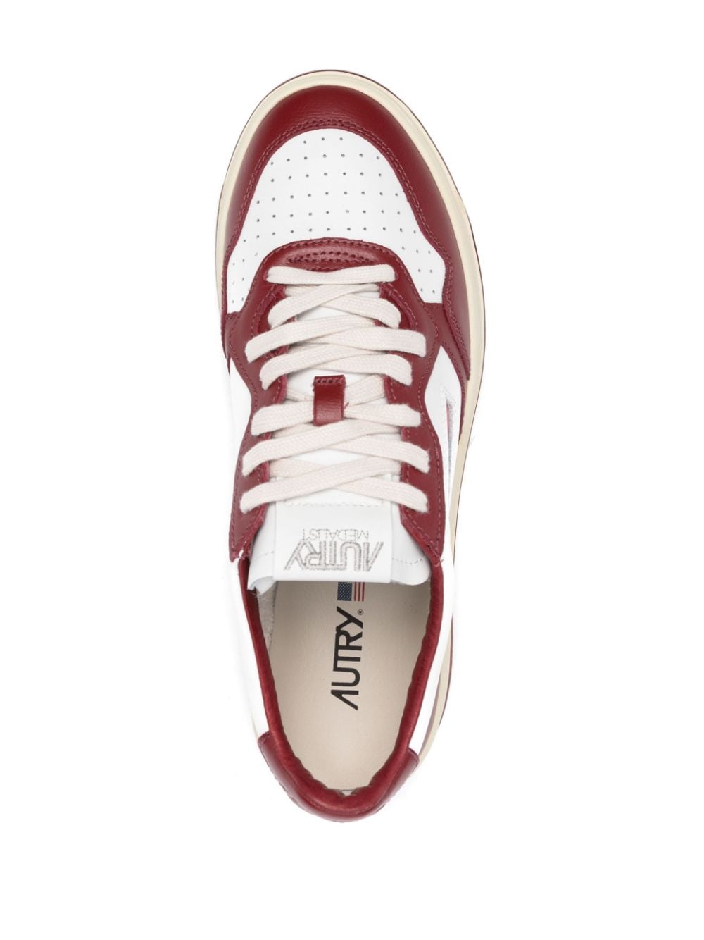 Medalist low leather sneakers