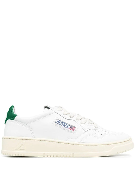 Medalist low leather sneakers