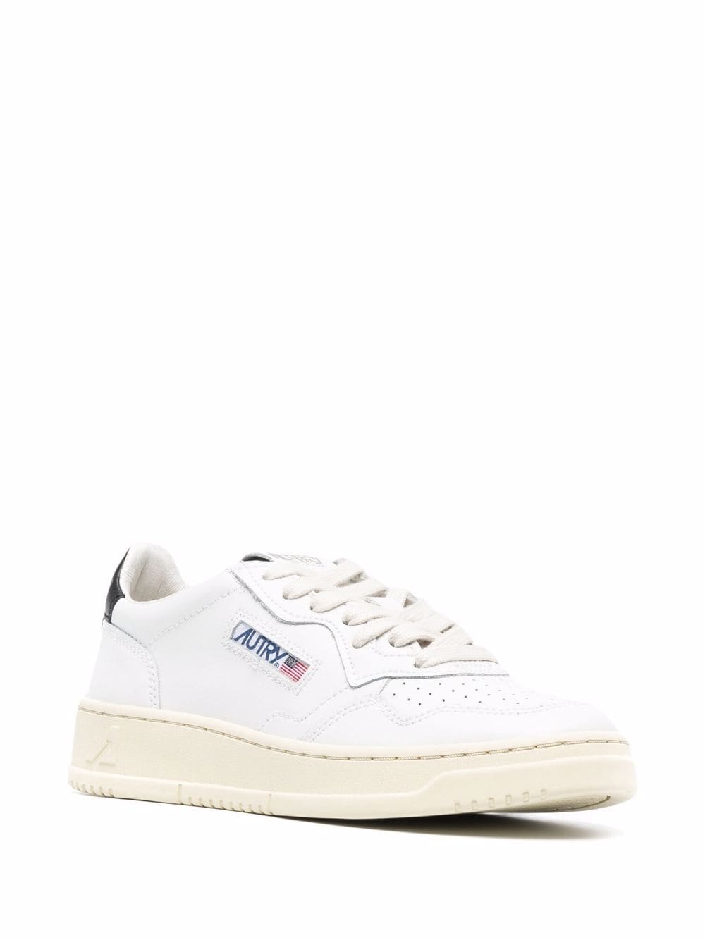 Medalist low leather sneakers