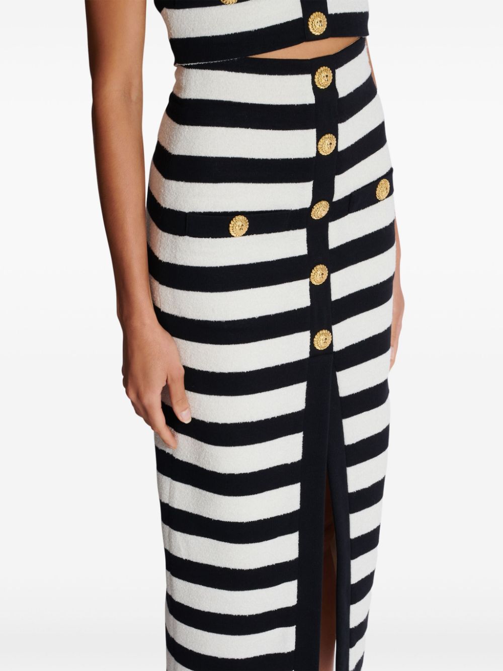 Buttoned striped long skirt