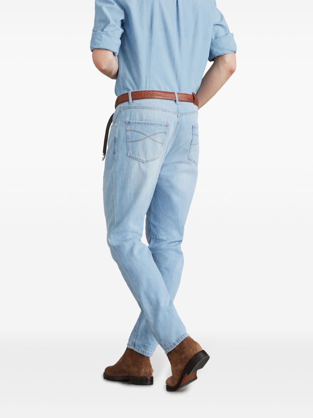 Leisure fit light denim