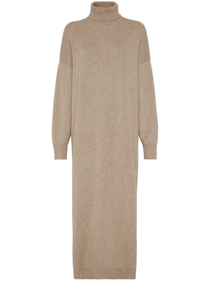 Cashmere dress with precious details