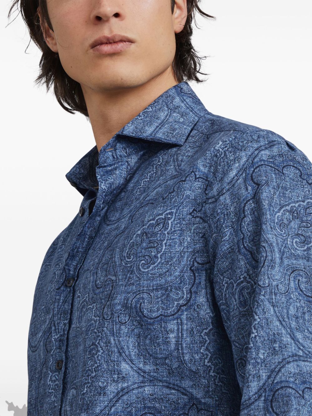 Slim fit cotton shirt with paisley print