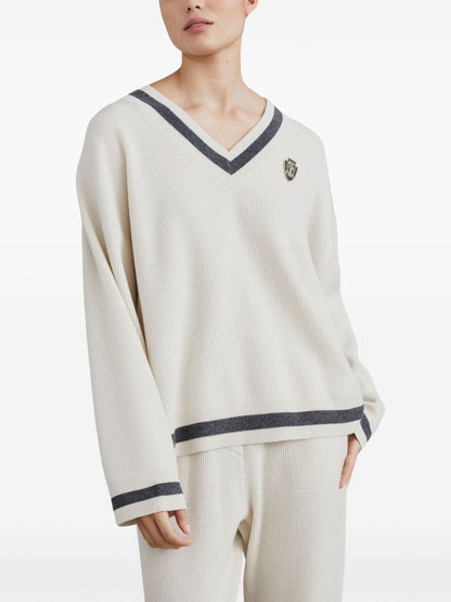 Cashmere v-necked sweater