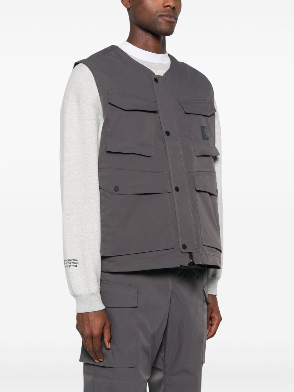 Multi-pocket vest