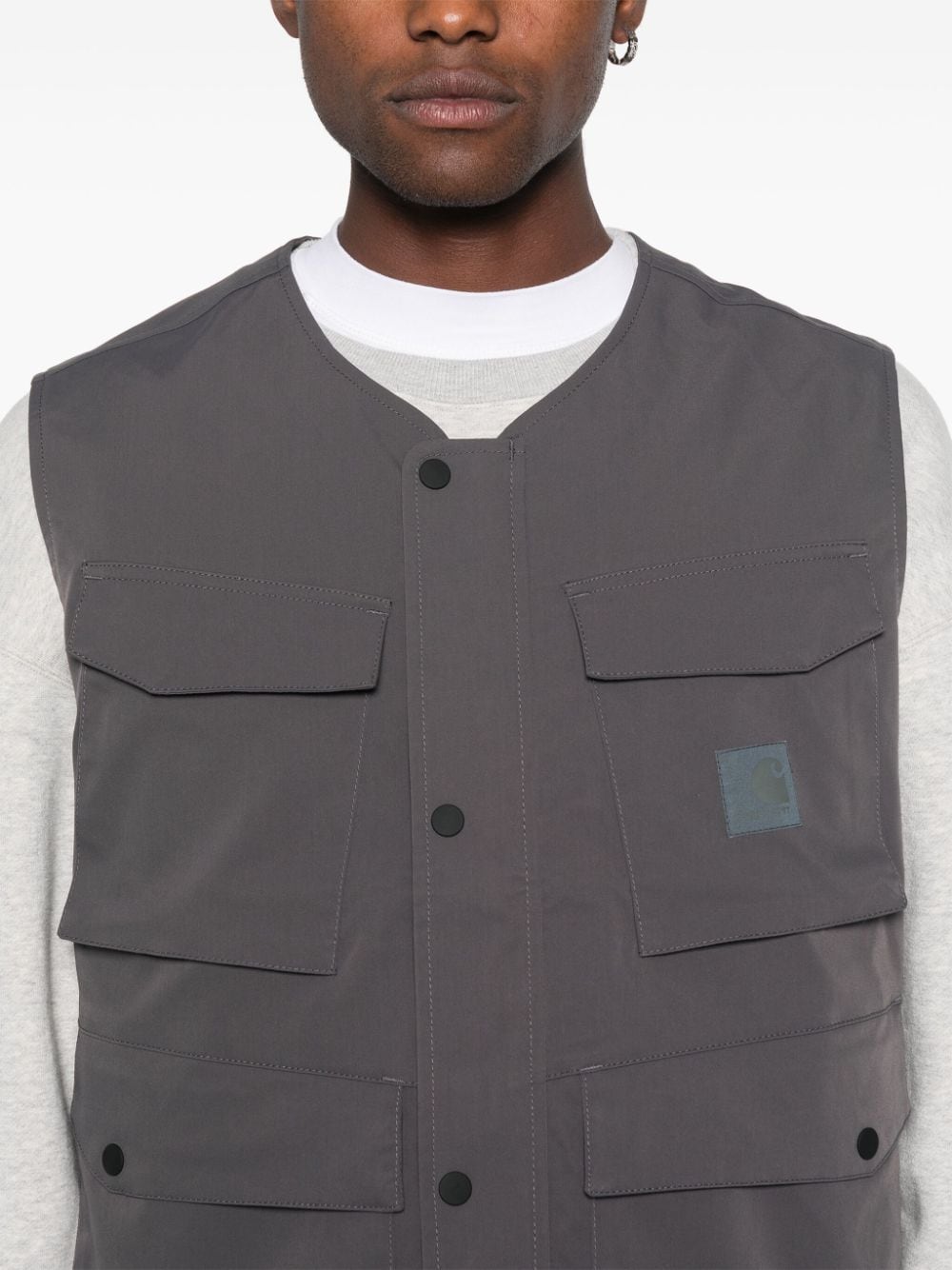 Multi-pocket vest