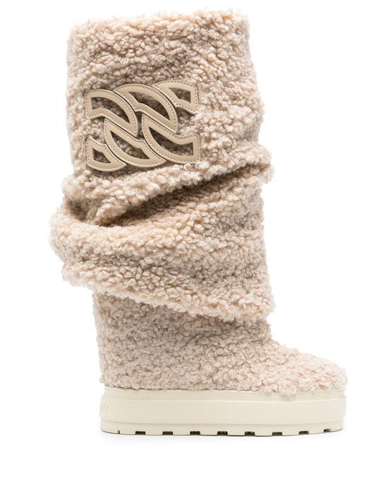 Faux-fur boots