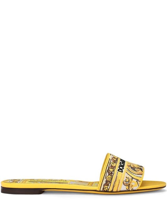 Maiolica print flat sandals