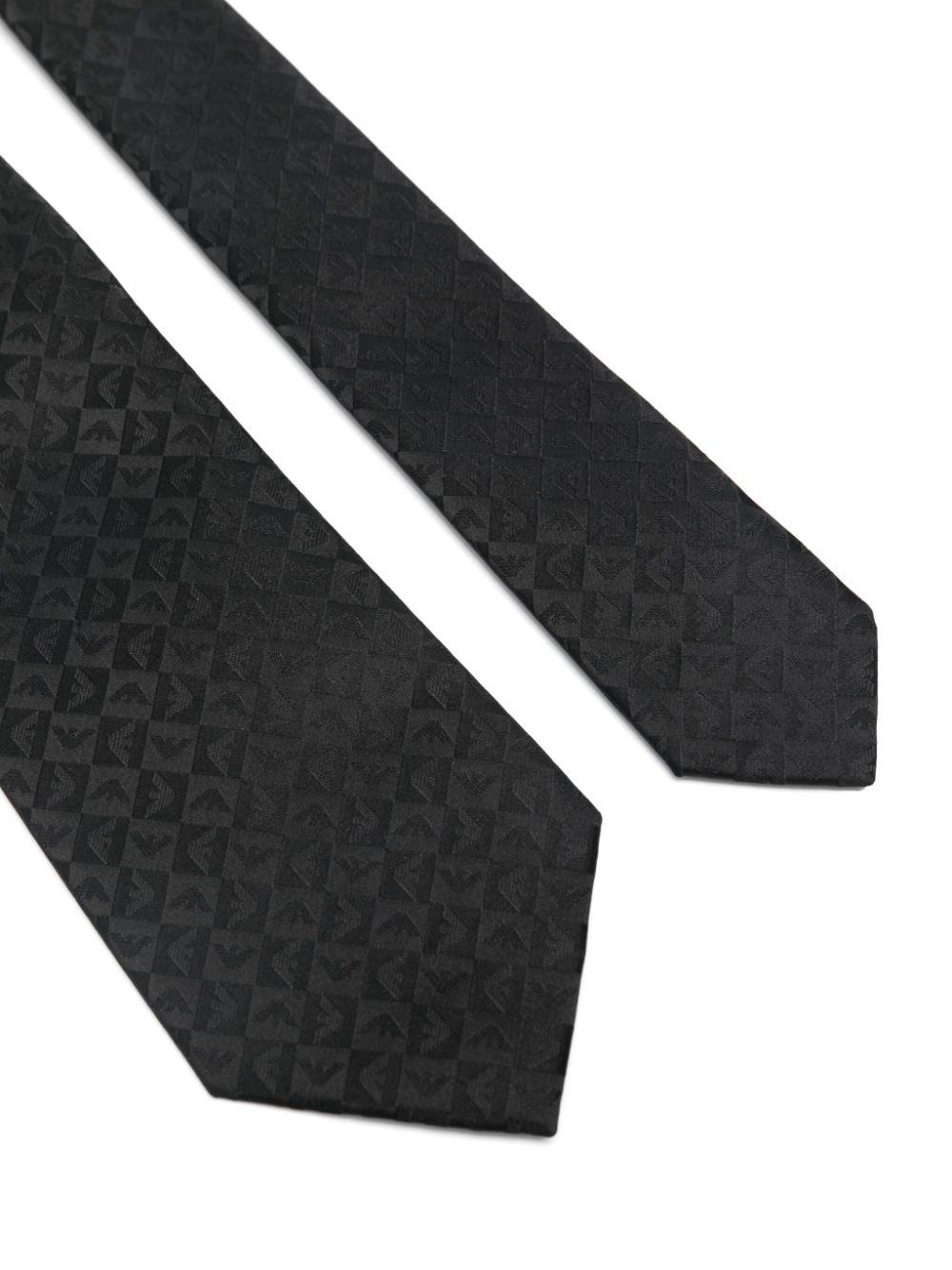 Silk tie