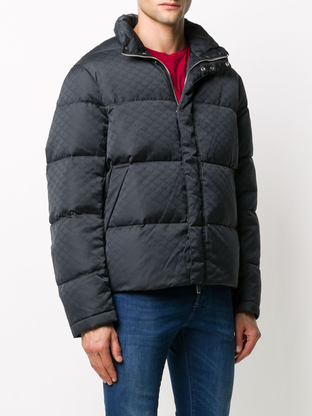 Nylon down jacket