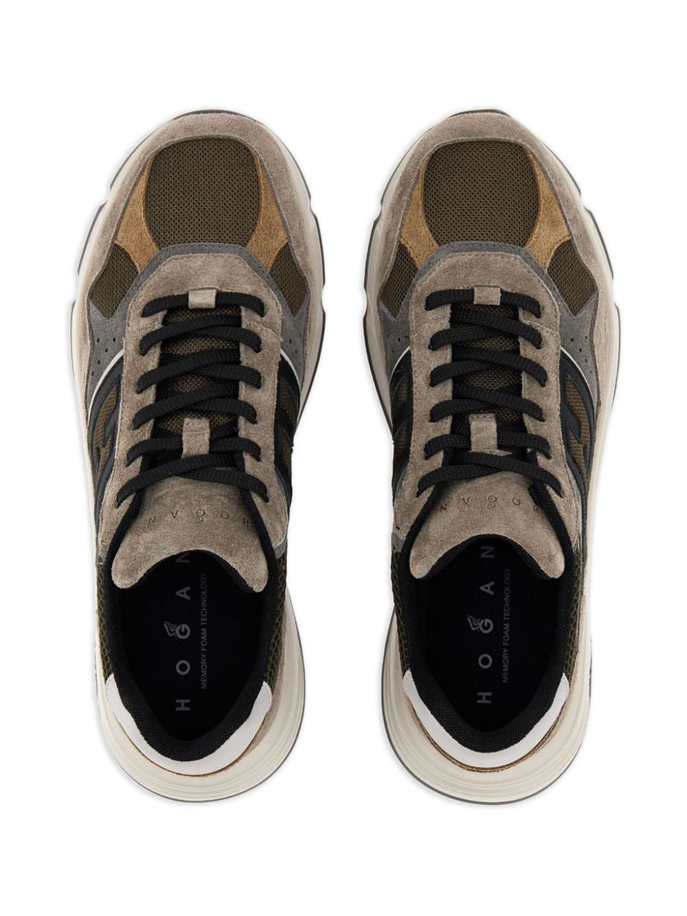 Hyperlight leather sneakers