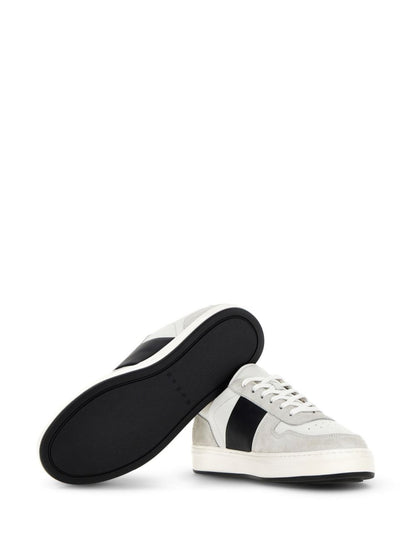 H668 leather sneakers