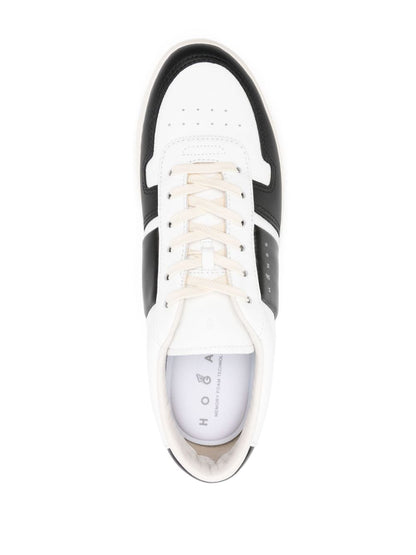 H668 leather sneakers