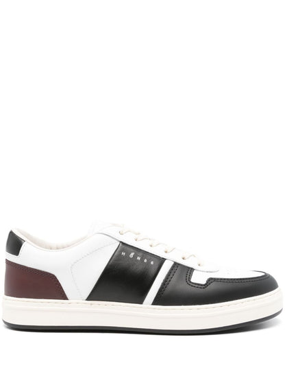 H668 leather sneakers