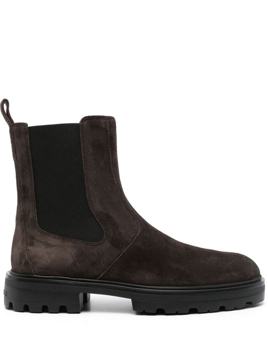 H673 leather chelsea boots