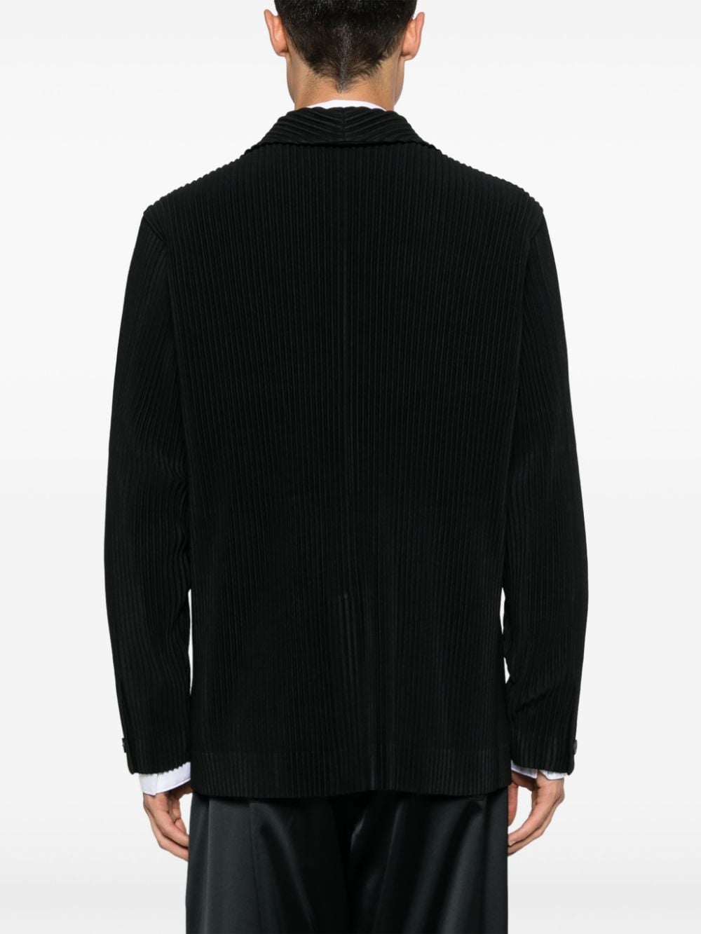 Pleated single-breasted jacket