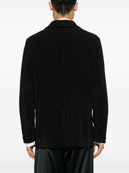 Pleated single-breasted jacket