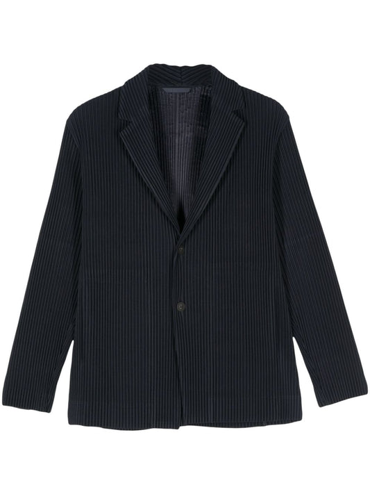 Pleated single-breasted jacket