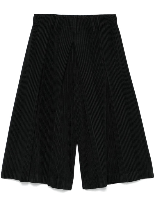 Pleated trousers