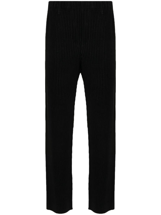 Pleated trousers