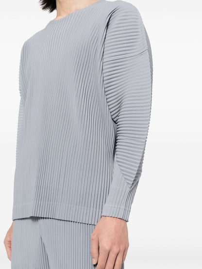 Pleated crewneck top