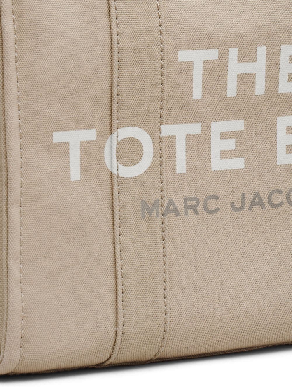 The medium tote bag