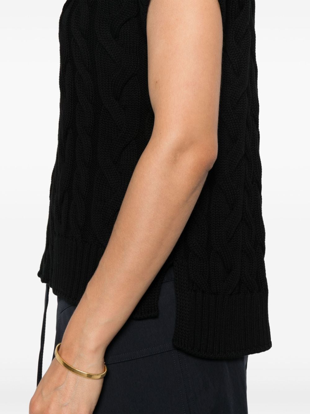 Knitted cotton vest