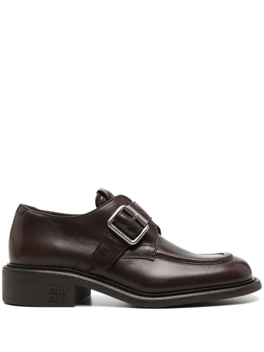 Leather brogues