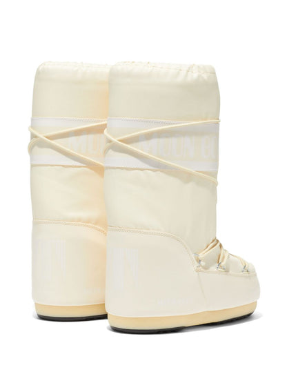 Icon snow boots