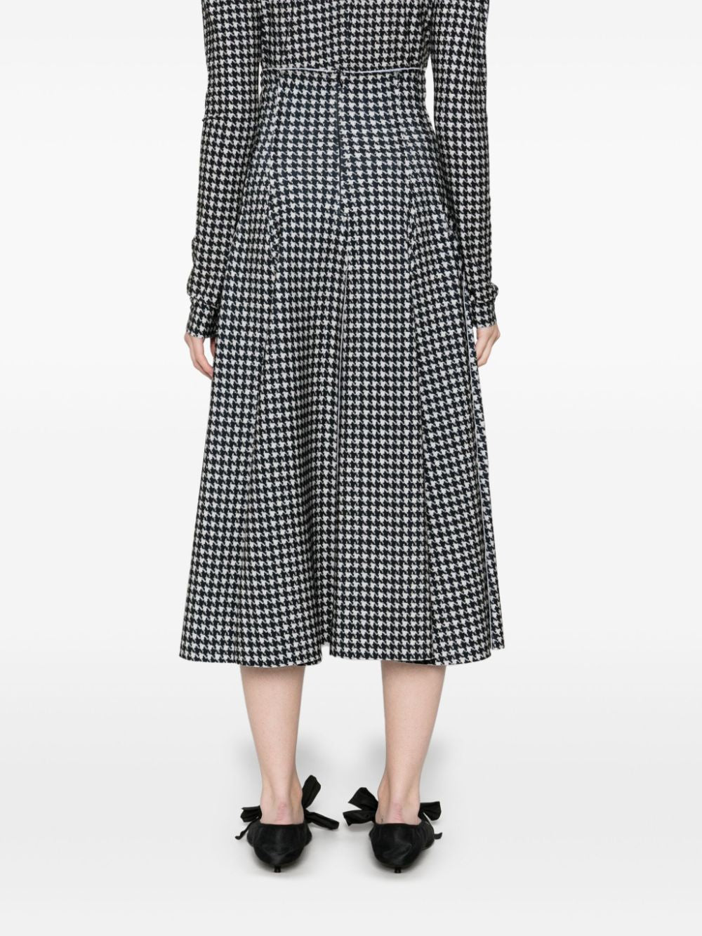 Houndstooth long skirt