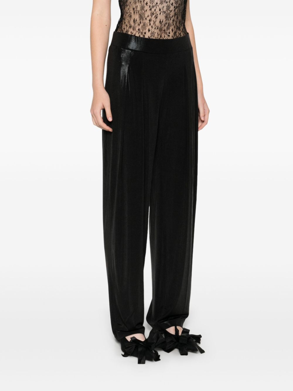 Pleated trousers