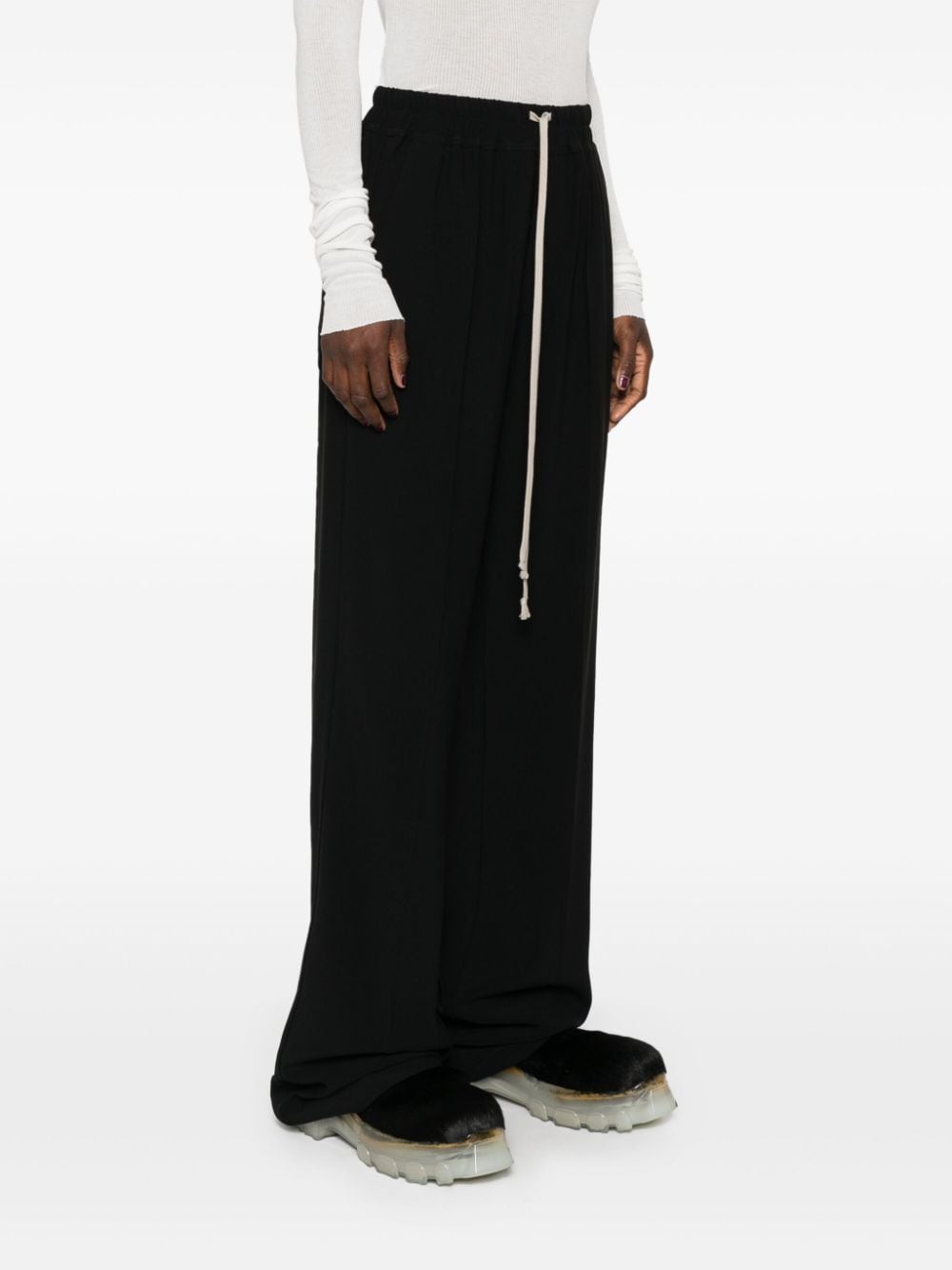 Drawstring trousers