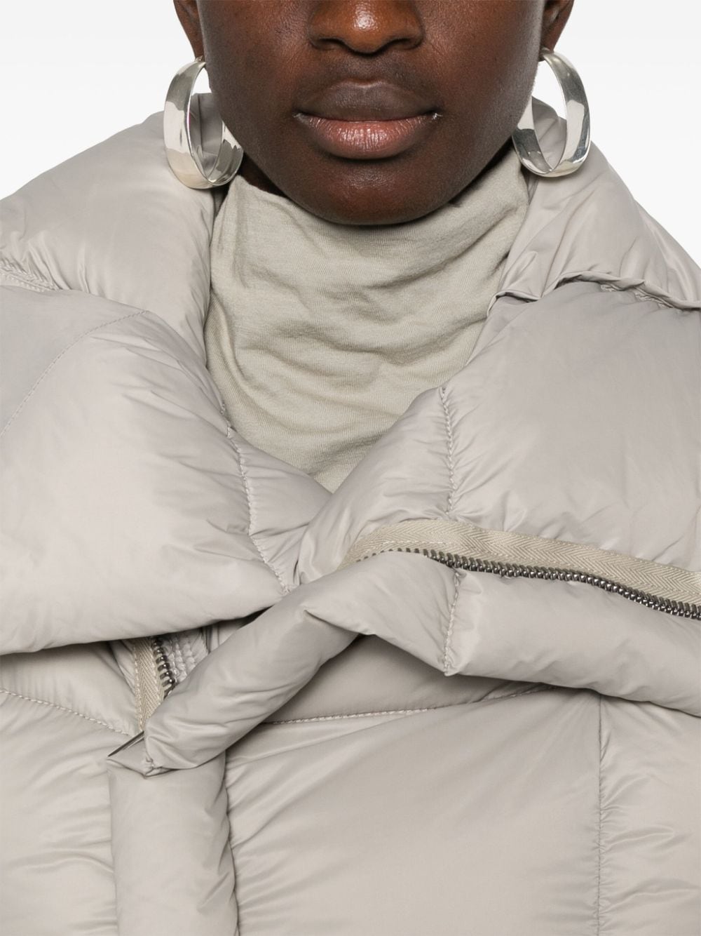 Funnel-neck cropped padded jacket