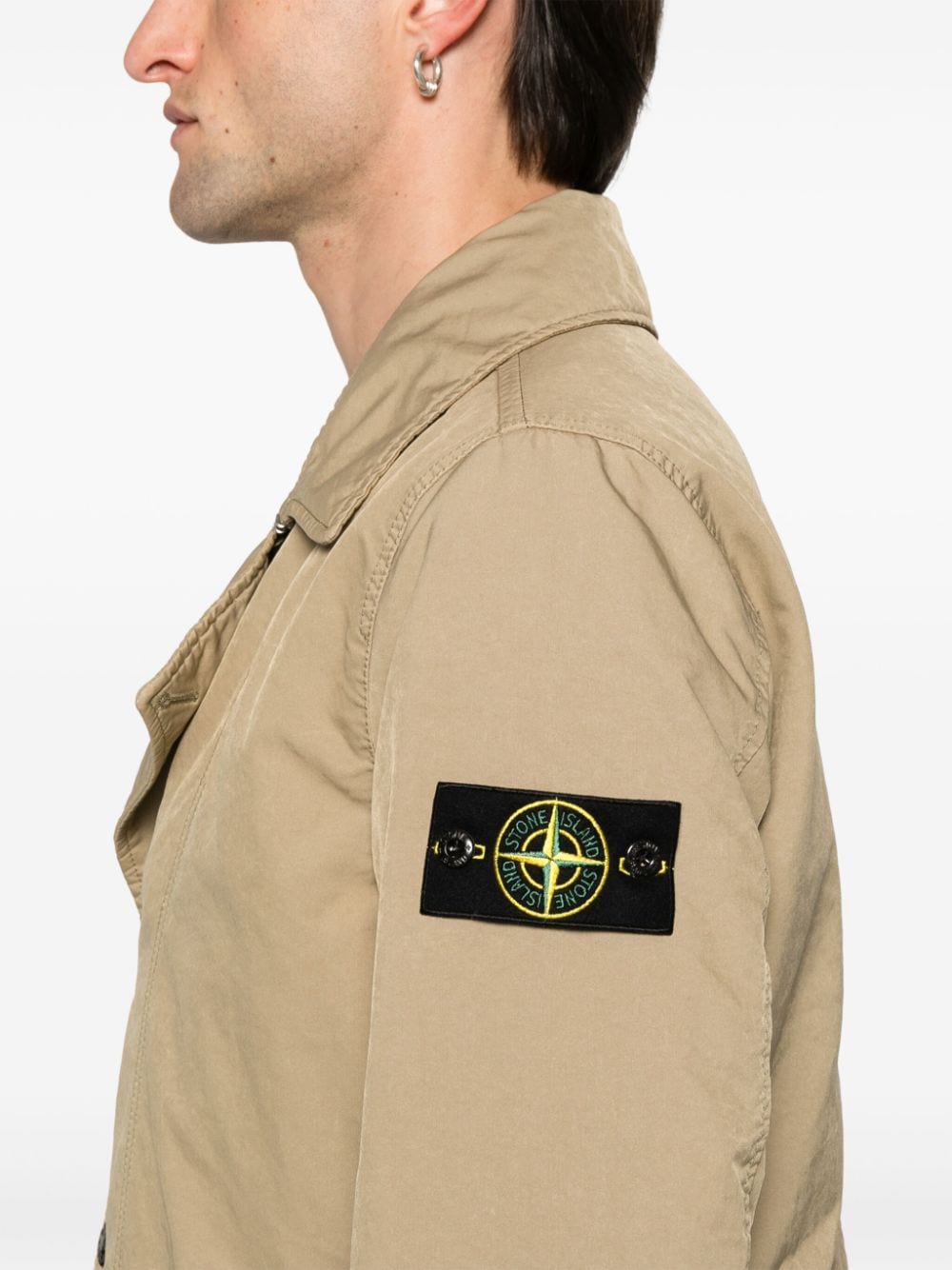 Water-resistant trench coat