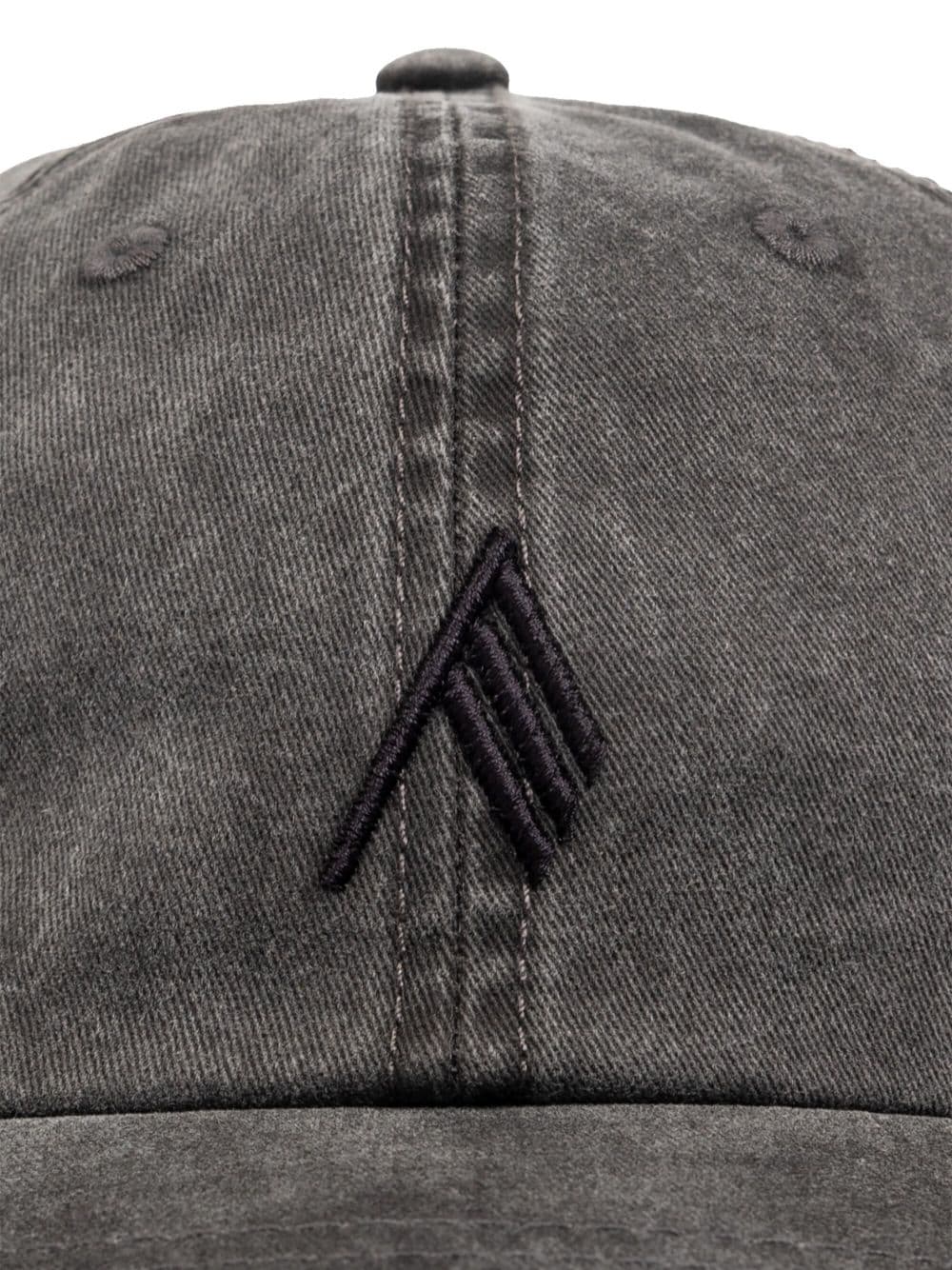 Logo baseball cap