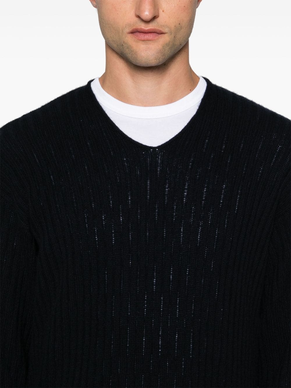 Cashmere v-necked sweater