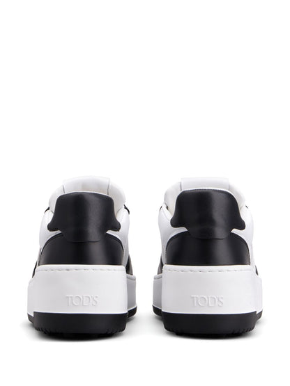 Leather platform sneakers