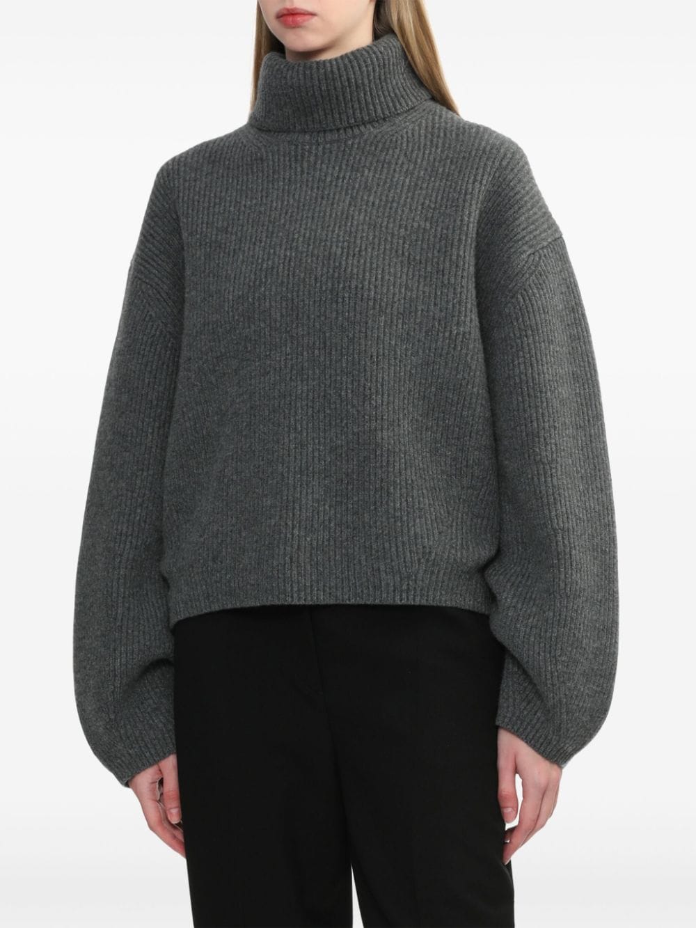 HIGHNECK SWEATER