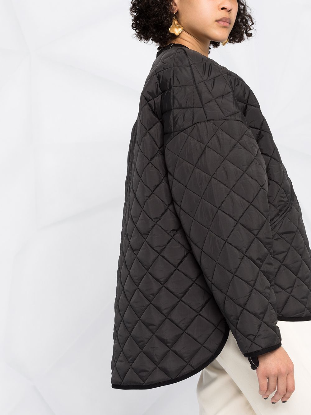 Quilted short jacket