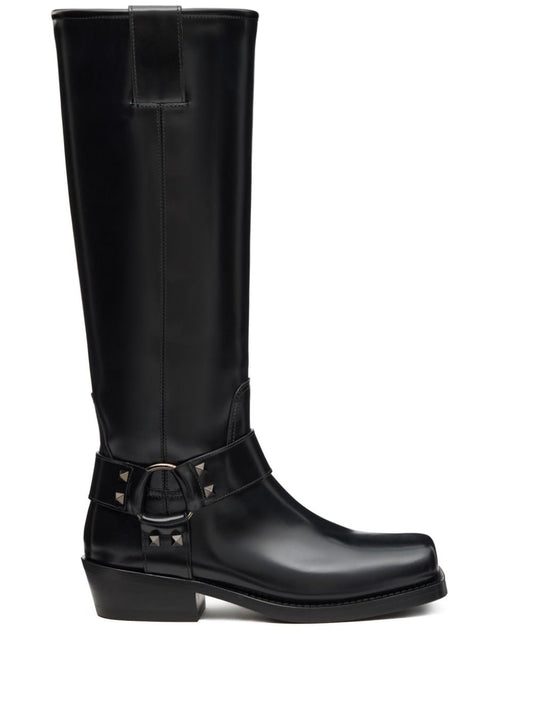 Rockstud leather boots