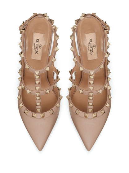 Rockstud leather pumps