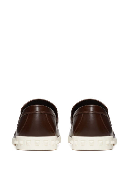 Leisure flows leather slip on