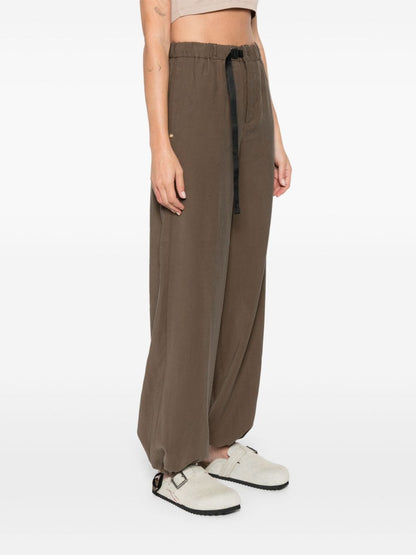 Wide-leg trousers