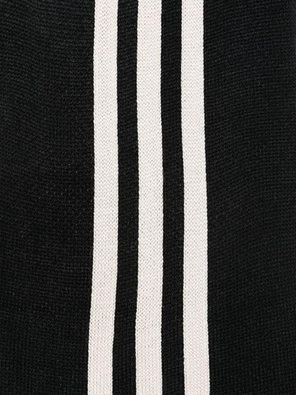 Logo scarf