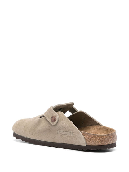 Boston suede slippers