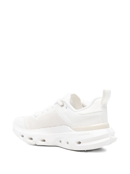 Cloudpulse next sneakers