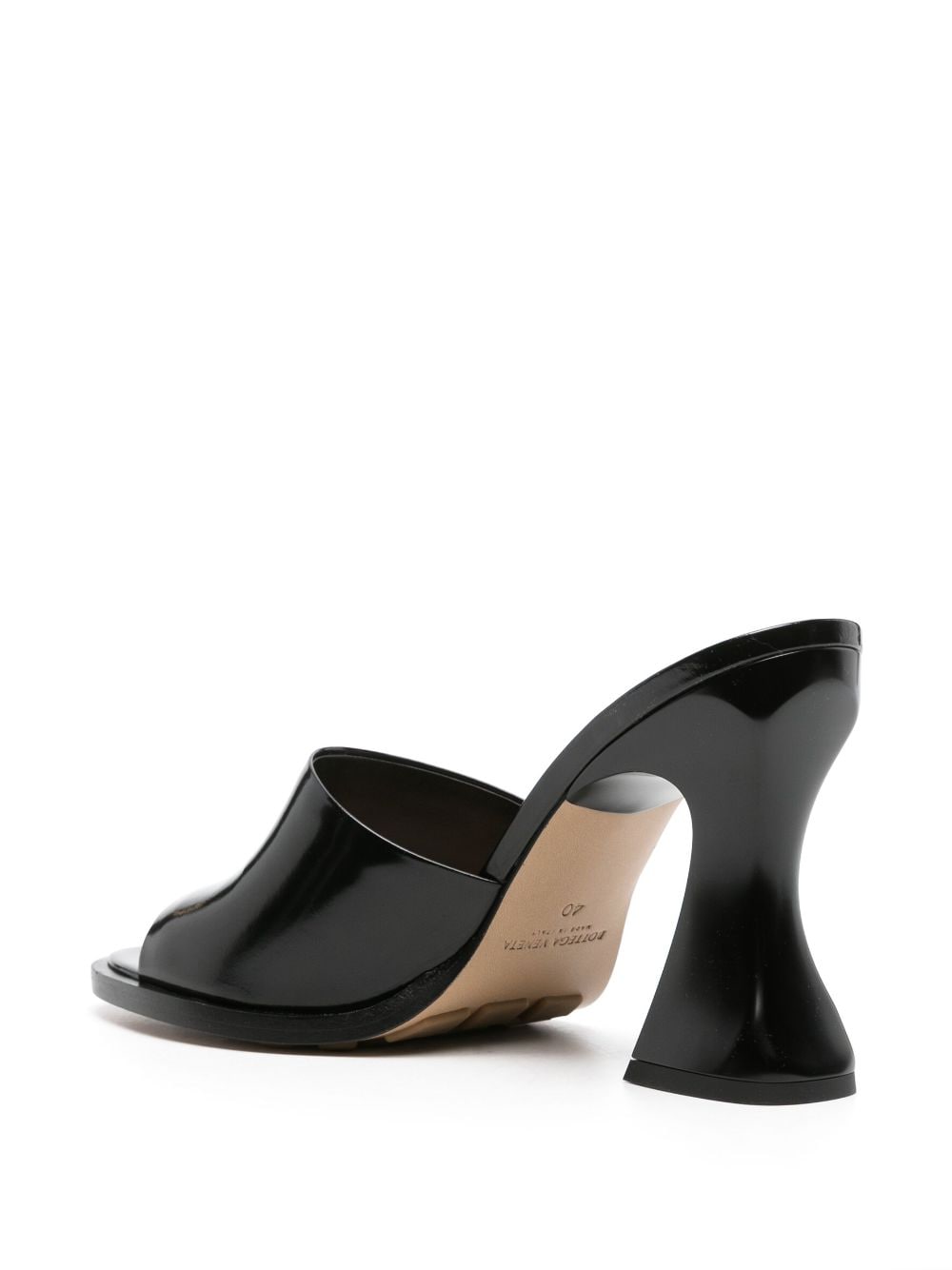 Cha-cha patent leather mules