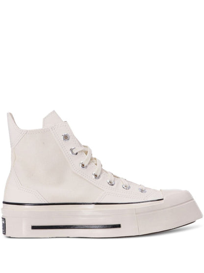 Chuck 70 de luxe squared hi sneakers