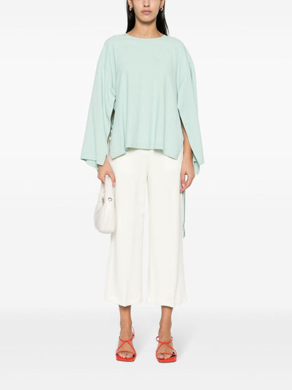 Wide-leg trousers